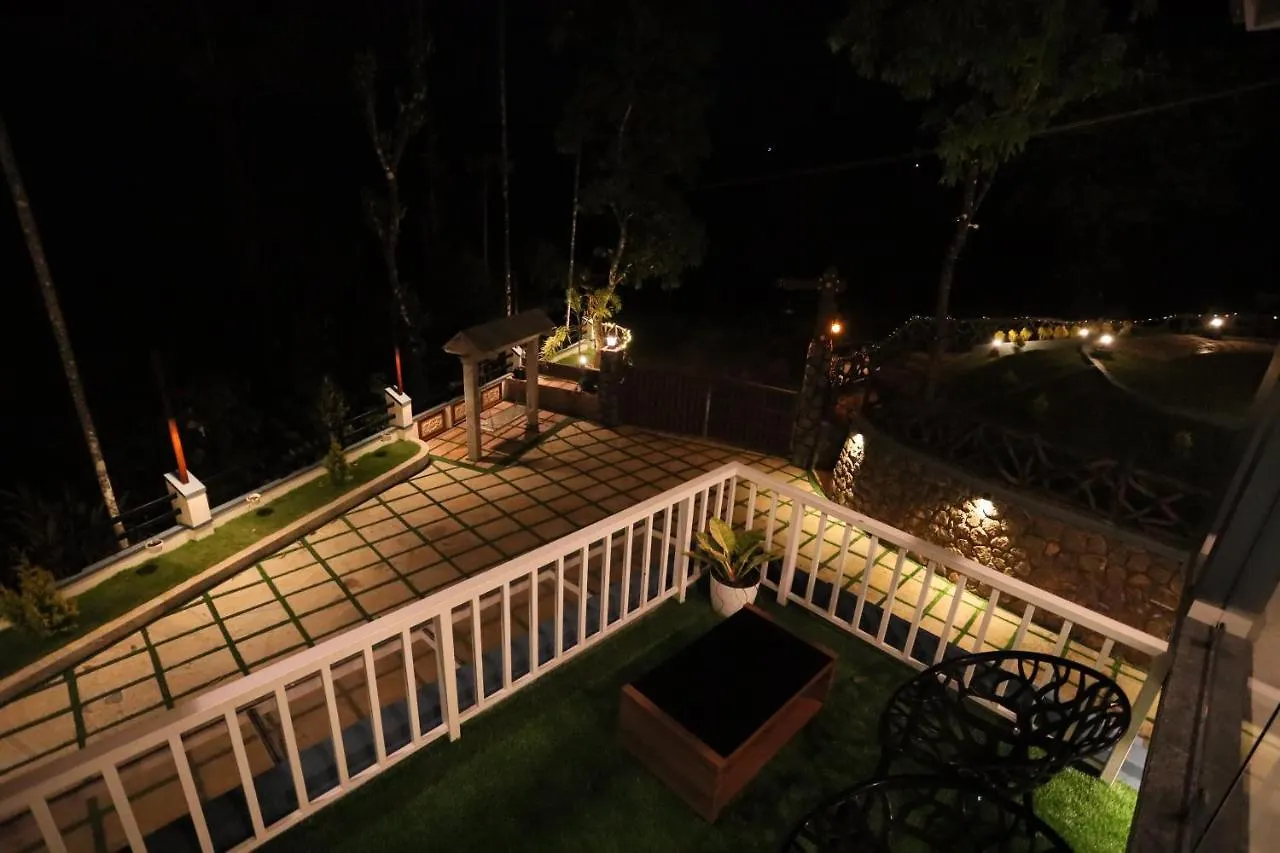 Diga Vista Lake View 4Bhk Swimming Pool Cottage Munnar