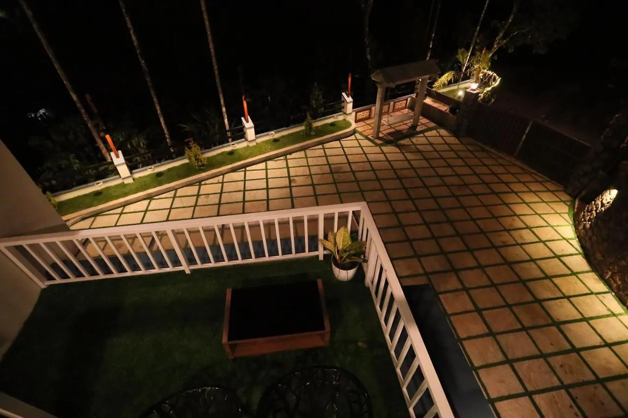 Villa Diga Vista Lake View 4Bhk Swimming Pool Cottage Munnar