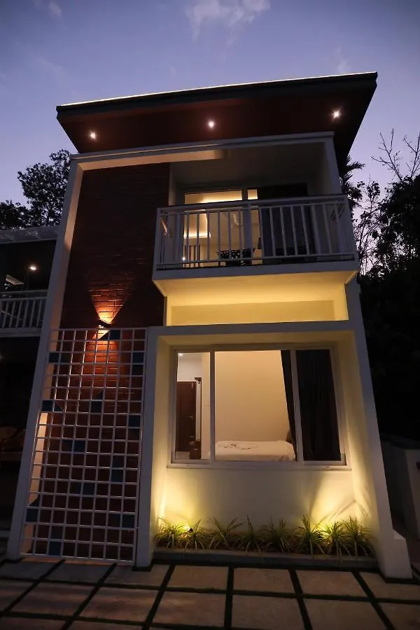 Diga Vista Lake View 4Bhk Swimming Pool Cottage Munnar